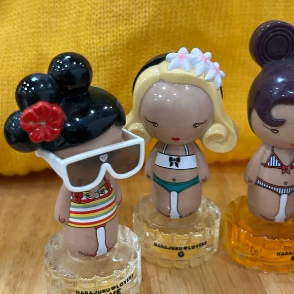 Harajuco lovers perfume dolls/ -All included - Picture 2 of 9